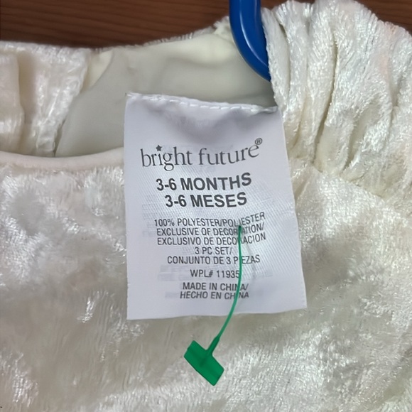 🛍PRETTY LITTLE GIRLS DRESS SIZE 3-6 MONTHS 🛍 - Picture 5 of 7